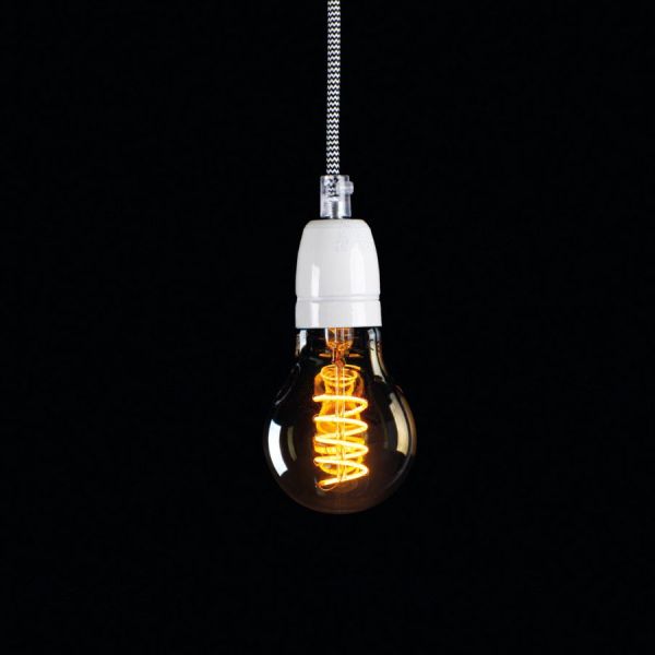 Vintage Amber LED Bulb E27 4W Filament 2200K