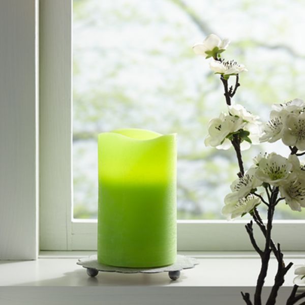Green decorative LED candle with timer
