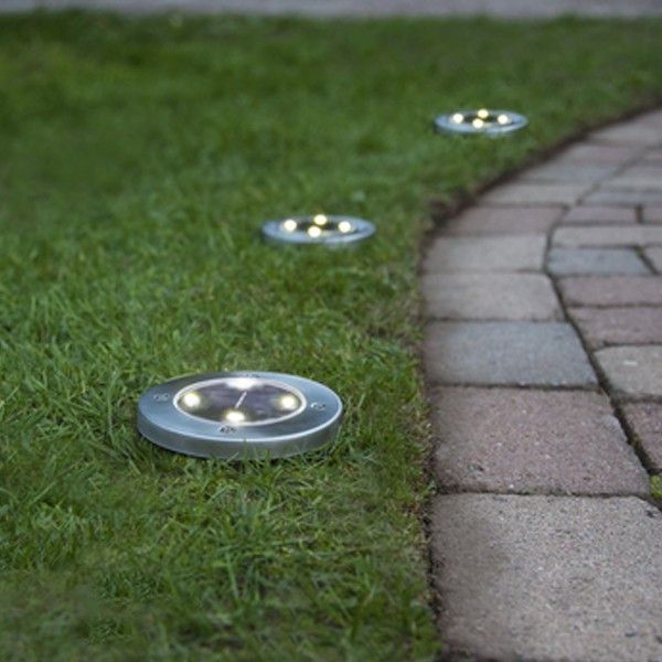 Set of 2 solar LED beacons to plant for garden