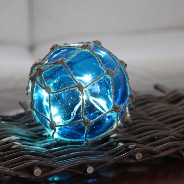 Boule LED suspendu bleu